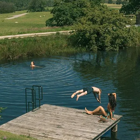 Yellison At Broughton Sanctuary 스킵턴